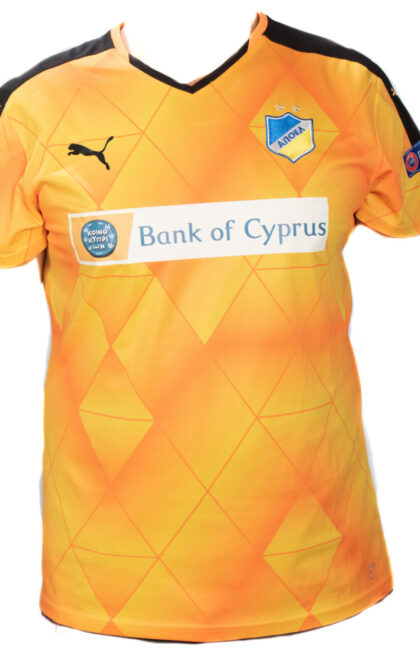 Εμφάνιση ΑΠΟΕΛ 2015-16