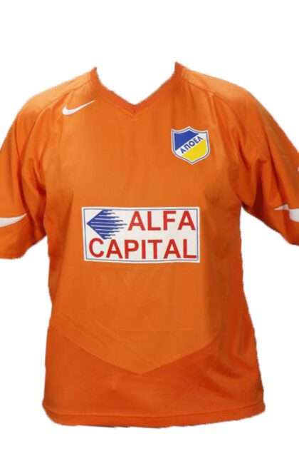 ΑΠΟΕΛ 2004-05